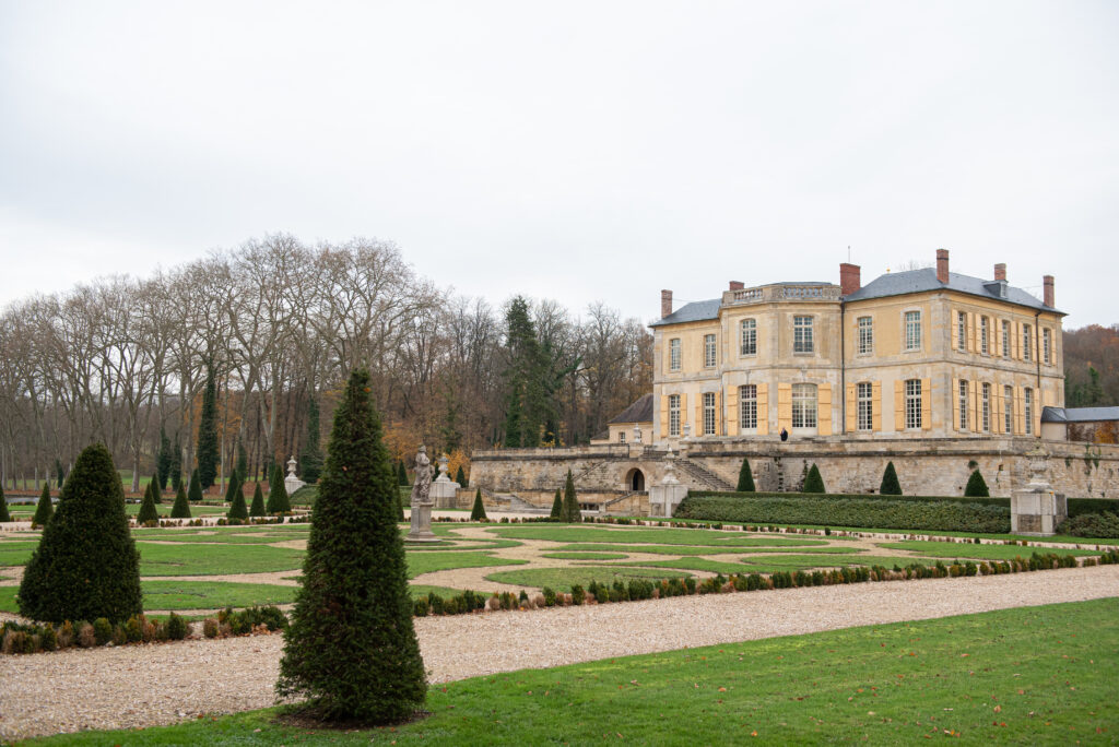 Luxury French Château de Villette Wedding