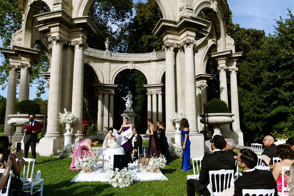 sofreh aghd in france