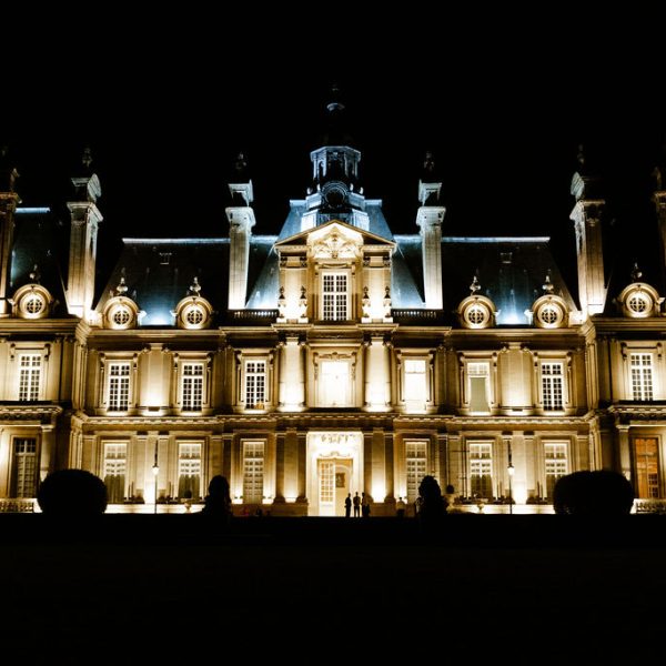 Enchanting Chateau Wedding in France A Luxurious Celebration of Love